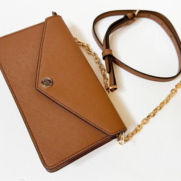 MICHAEL KORS JET SET TRAVEL FLAP POCKET ENVELOPE CROSSBODY BAG - Picture 6 of 10